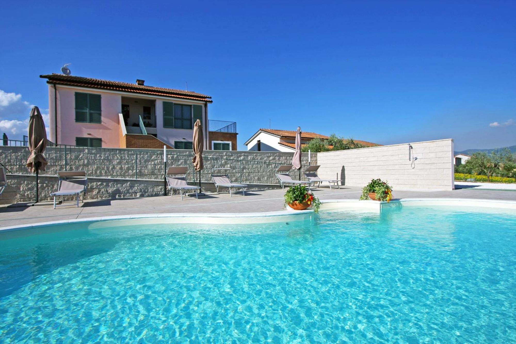 La Collina Del Girasole Villa Montecastrilli Екстериор снимка